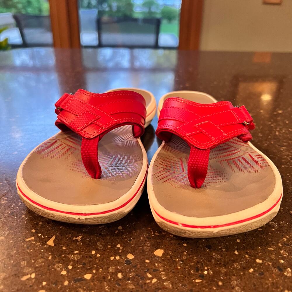 Clarks Cloudsteppers Cushionsoft Red Sandals Size… - image 5